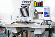 Фото Столик для поддержки пялец к вышивальной машине Ricoma EM-1010 | Швейный магазин Текстильторг